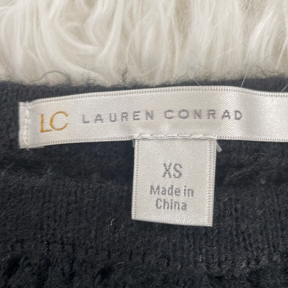 Lauren Conrad, XS lightweight Sweater - Picture 6 of 6